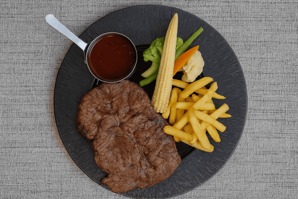 La Libra Steak House proves that sophisticated rooftop dining can be accessible, with prices starting from just VND 69,000